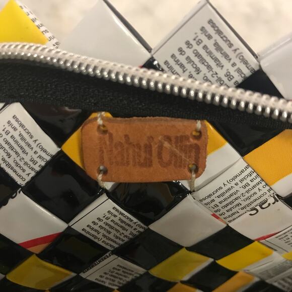 90s Nahui Ollin Artisan handcrafted recycled candy wrapper wristlet - Picture 6 of 7